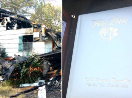 Una Biblia permanece intacta tras un incendio en una Casa de EE.UU.