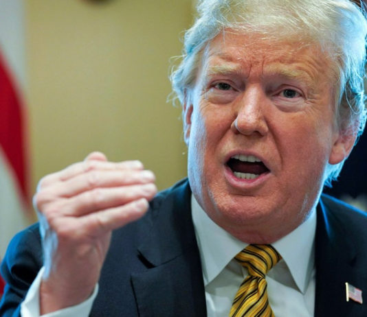 Trump alienta a los cristianos: “Como Jesús promete en la Biblia, pide y recibirás”