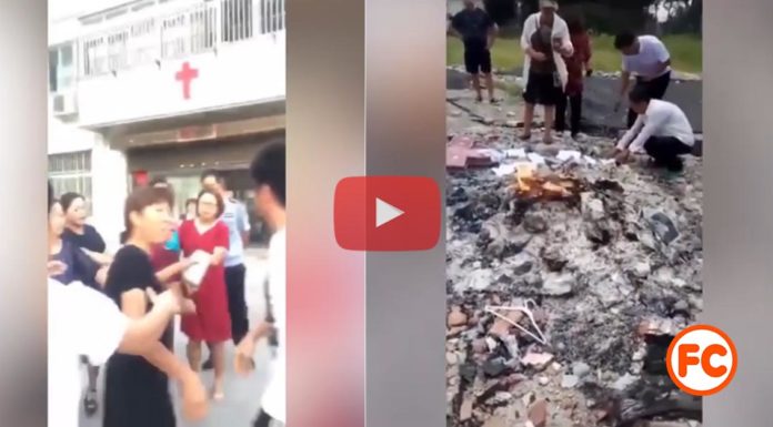 Gobernantes de China confiscan textos cristianos de las Iglesias y los prenden fuego